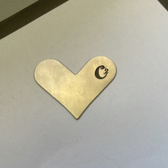 Origami Owl Silver Heart Plate for Large Locket - Picture 3 of 3